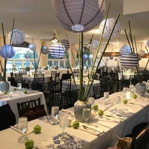 Avenue Waterfront Grille