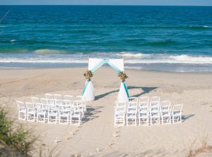 beach ceremony decoration