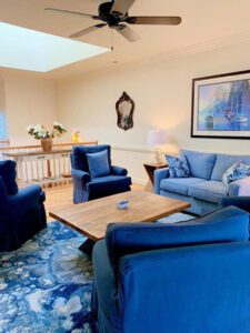 Colington creek inn obx lobby